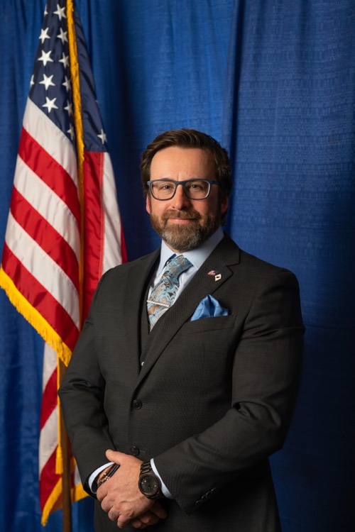 Dennis Mahoney